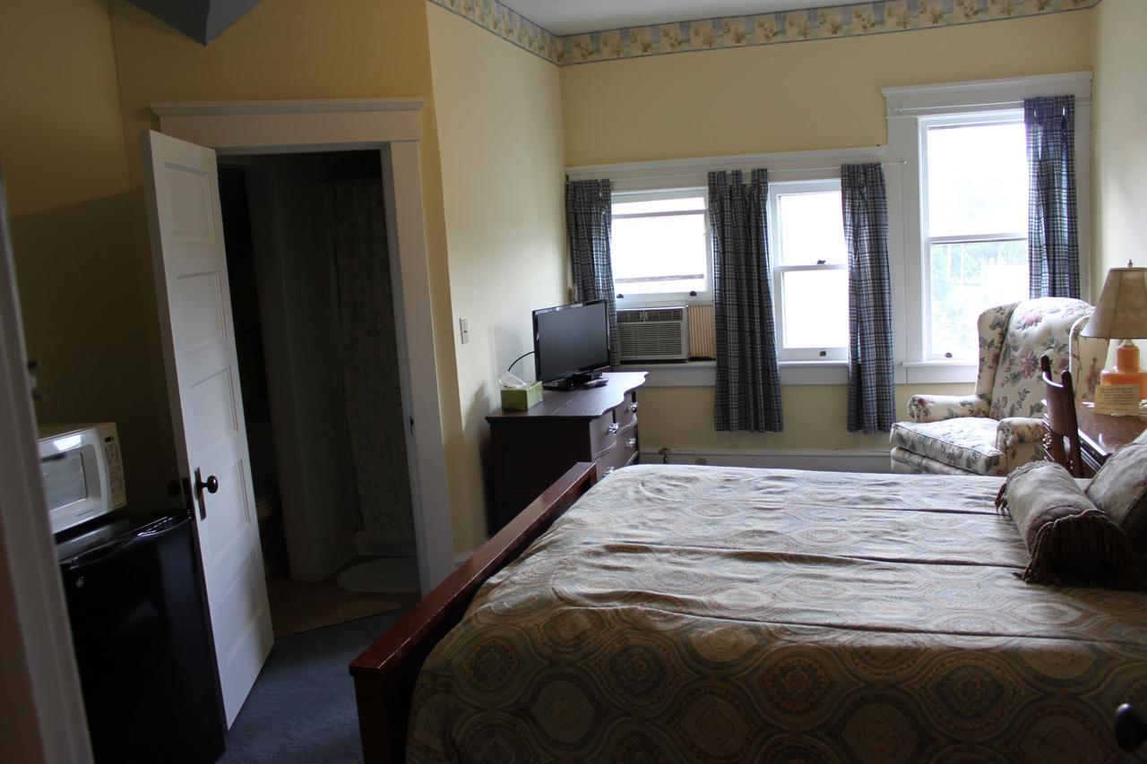Victorian Charm Inn Towanda Extérieur photo