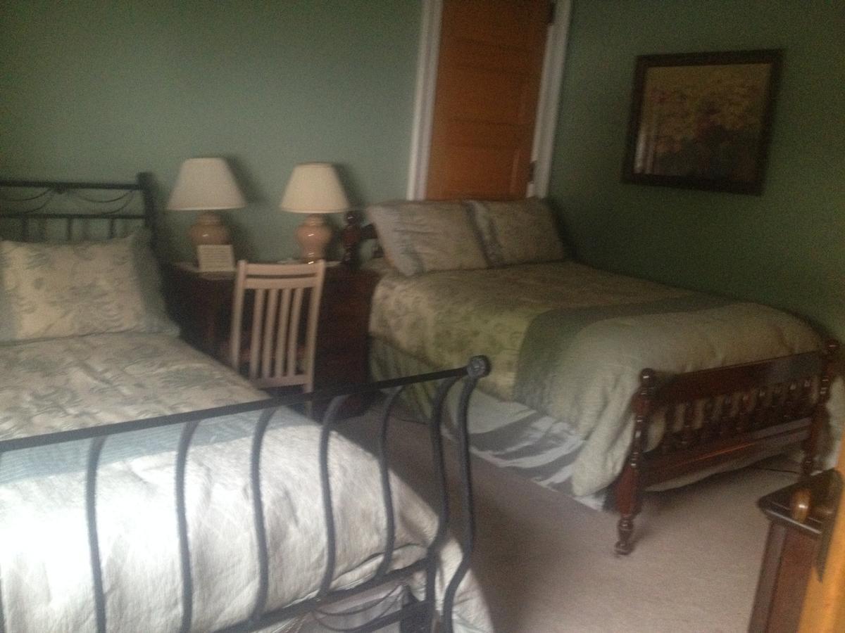 Victorian Charm Inn Towanda Extérieur photo