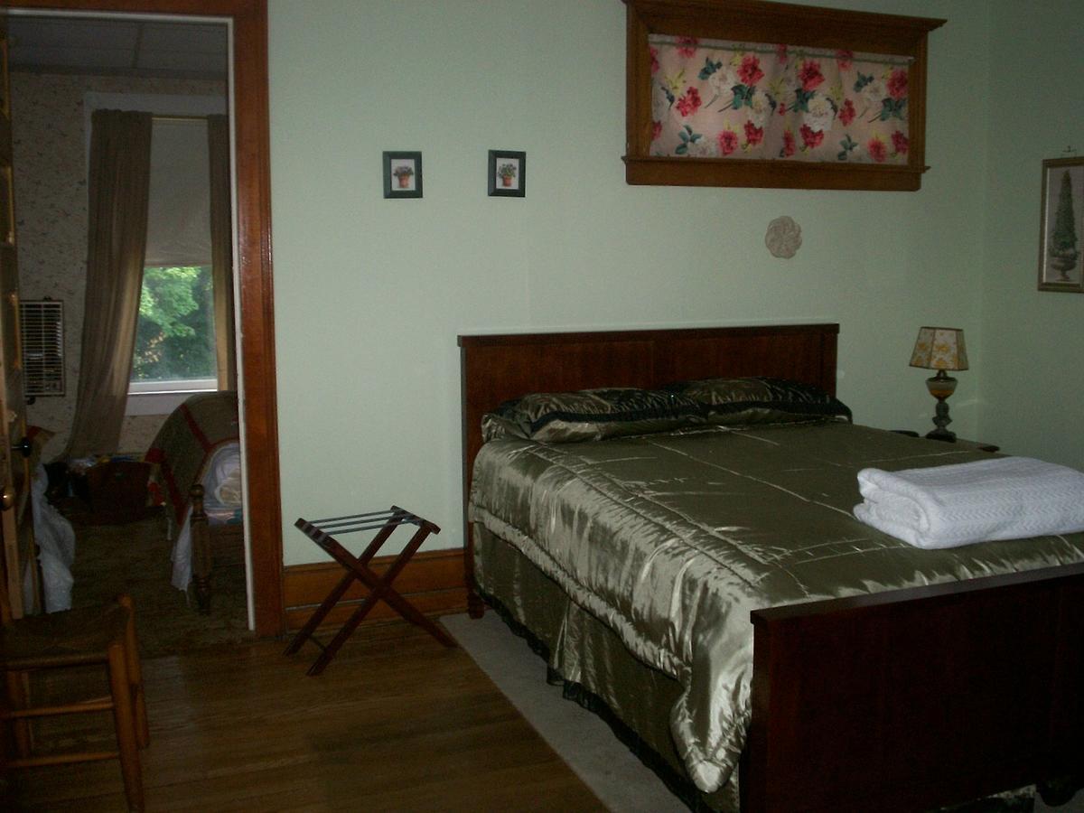 Victorian Charm Inn Towanda Extérieur photo