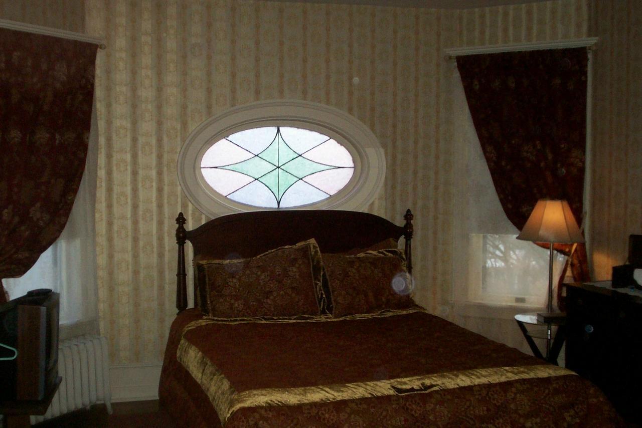 Victorian Charm Inn Towanda Extérieur photo