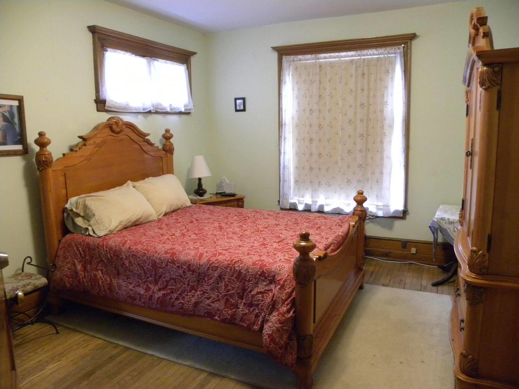Victorian Charm Inn Towanda Extérieur photo
